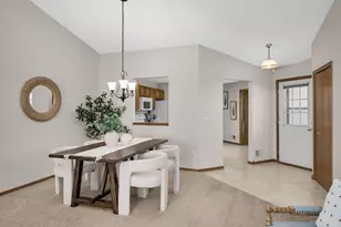 14526 Eureka Ct, Apple Valley, MN 55124 - Photo 8