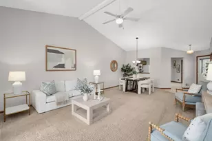14526 Eureka Ct, Apple Valley, MN 55124 - Photo 4