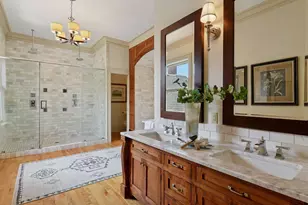 1721 Mt Curve Ave, Minneapolis, MN 55403 - Photo 54
