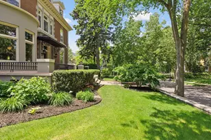 1721 Mt Curve Ave, Minneapolis, MN 55403 - Photo 6