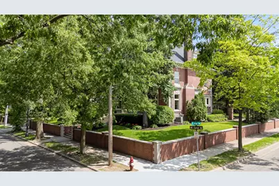 1721 Mount Curve Avenue, Minneapolis, MN 55403 - Photo 112