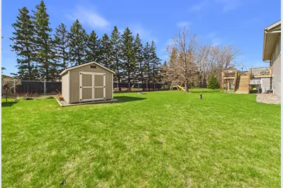 2646 Lois Lane SE, Alexandria, MN 56308 - Photo 2