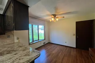 410 14th St W, Hastings, MN 55033 - Photo 10