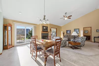 2622 Wheatland Drive S, Fargo,  58103 - Photo 12