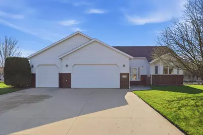 2622 Wheatland Drive S, Fargo,  58103 - Photo 1
