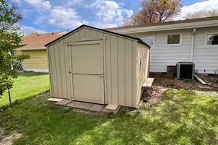 1405 5th St NW, Austin, MN 55912 - Photo 22