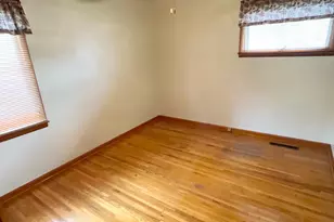 1405 5th St NW, Austin, MN 55912 - Photo 8