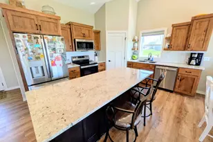 1401 W Fairview Ave, Olivia, MN 56277 - Photo 12