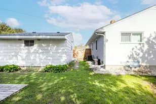 1771 Ivy Ave E, Saint Paul, MN 55106 - Photo 30