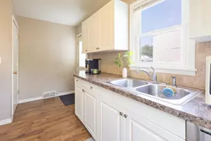1771 Ivy Ave E, Saint Paul, MN 55106 - Photo 20