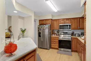 15765 25th Pl N, Plymouth, MN 55447 - Photo 8