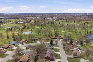 2400 Fairway Dr, Moorhead, MN 56560 - Photo 34