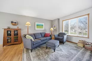 2400 Fairway Dr, Moorhead, MN 56560 - Photo 6