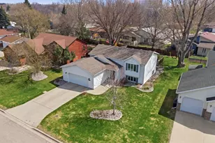 2400 Fairway Dr, Moorhead, MN 56560 - Photo 30