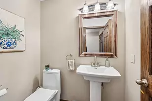 10905 34th Ave N, Plymouth, MN 55441 - Photo 18