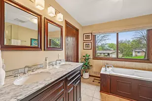 10905 34th Ave N, Plymouth, MN 55441 - Photo 24