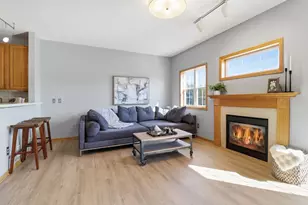 13944 Ventura Pl, Savage, MN 55378 - Photo 8