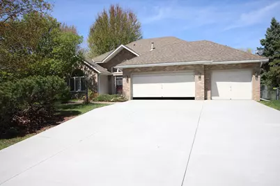 2522 Windsor Lane, Woodbury, MN 55125 - Photo 2