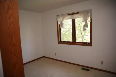 2522 Windsor Lane, Woodbury, MN 55125 - Photo 14
