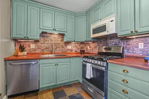 2693 5th St E, Maplewood, MN 55119 - Photo 12