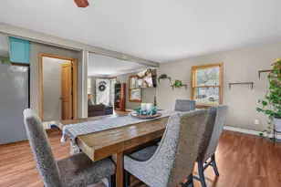 2693 5th St E, Maplewood, MN 55119 - Photo 8