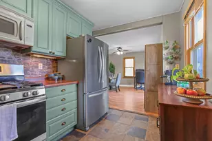 2693 5th St E, Maplewood, MN 55119 - Photo 10