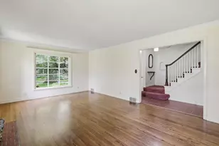 4308 Glencrest Rd, Golden Valley, MN 55416 - Photo 2