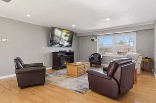 4415 Victoria St N, Shoreview, MN 55126 - Photo 12