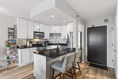 401 S 1st Street #518, Minneapolis, MN 55401 - Photo 2