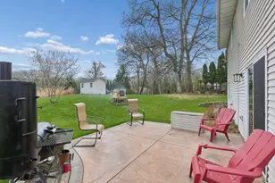 9251 227th St Ct N, Forest Lake, MN 55025 - Photo 32