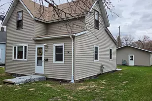 506 NW 7th Ave, Grand Rapids, MN 55744 - Photo 2