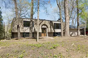 707 Hall Ave, White Bear Lake, MN 55110 - Photo 2