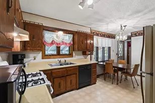 31931 Lily St NW, Cambridge, MN 55008 - Photo 14
