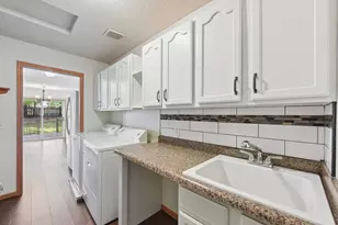 631 Grandview Dr, Hudson, WI 54016 - Photo 22