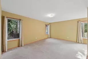 631 Grandview Dr, Hudson, WI 54016 - Photo 14