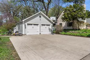 1633 E River Pkwy, Minneapolis, MN 55414 - Photo 96