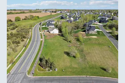 2745 General Sieben Drive, Hastings, MN 55033 - Photo 2