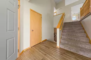 2101 Red Tail Ln, North Mankato, MN 56003 - Photo 6