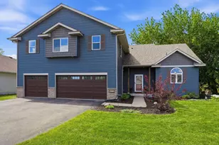 217 Maverick Ave, Elko New Market, MN 55054 - Photo 2