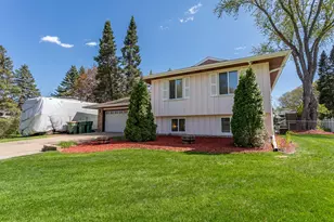 2380 103rd Ln NW, Coon Rapids, MN 55433 - Photo 2