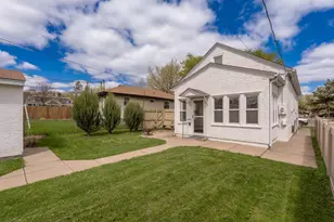 1206 Seminary Ave, Saint Paul, MN 55104 - Photo 2