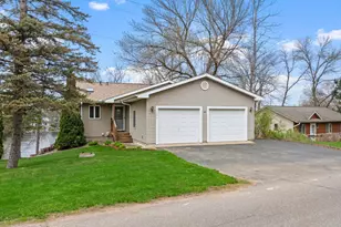 26859 Legend St, Mora, MN 55051 - Photo 4