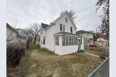 588 York Avenue, Saint Paul, MN 55130 - Photo 1