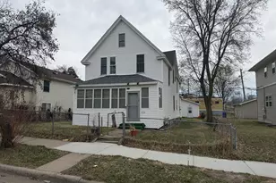 588 York Ave, Saint Paul, MN 55130 - Photo 2