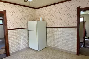 915 6th Ave E, Alexandria, MN 56308 - Photo 6