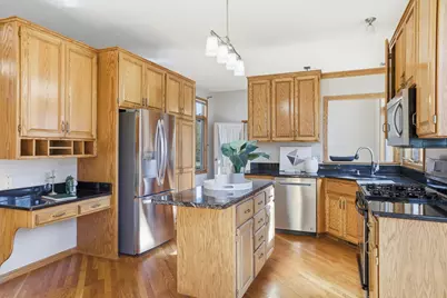 3880 Minnesota Lane N, Plymouth, MN 55446 - Photo 12