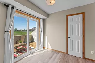 13891 Edgewood Ave, Savage, MN 55378 - Photo 18