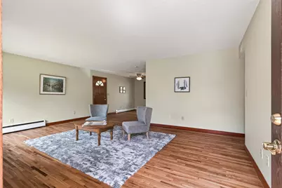 908 Greenvale Avenue W, Northfield, MN 55057 - Photo 4
