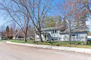 1521 Pine St, Brainerd, MN 56401 - Photo 2