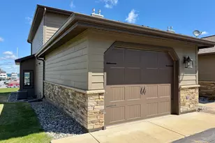 922 Railroad Ave W, Walker, MN 56484 - Photo 6